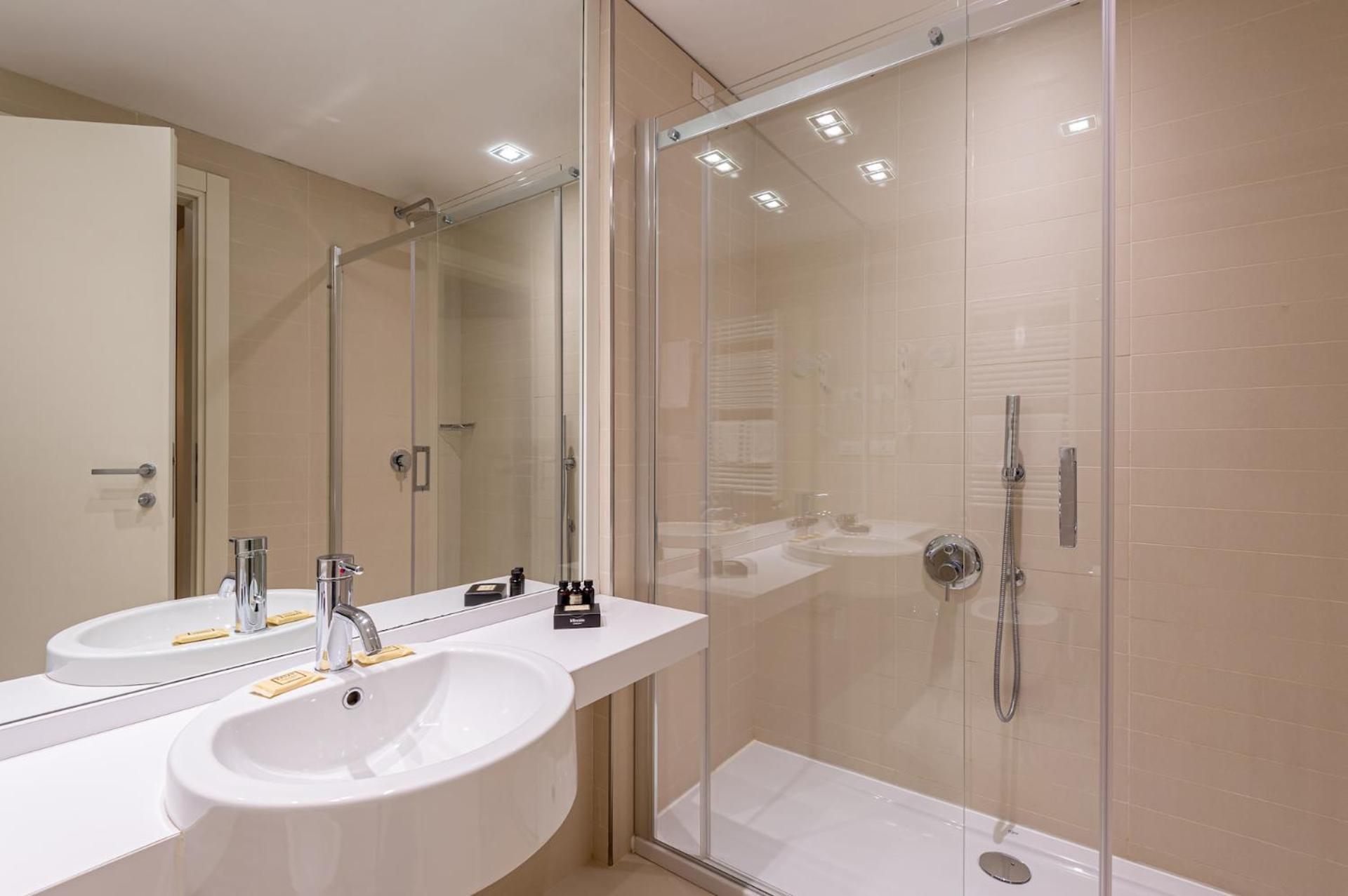 Una Hotels Le Terrazze Treviso Hotel & Residence Lancenigo Exterior photo